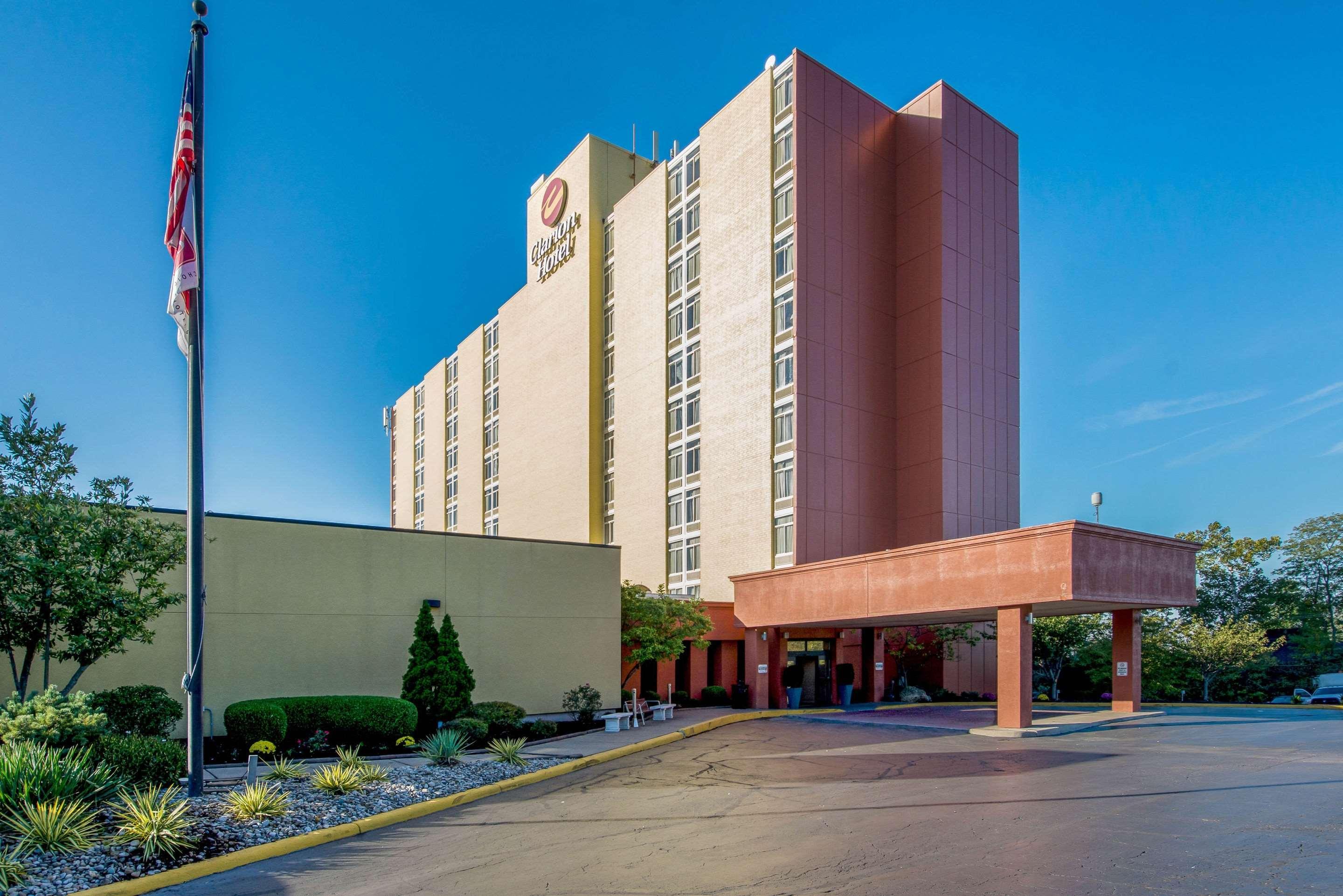 Clarion Hotel Cincinnati North Sharonville Exterior foto